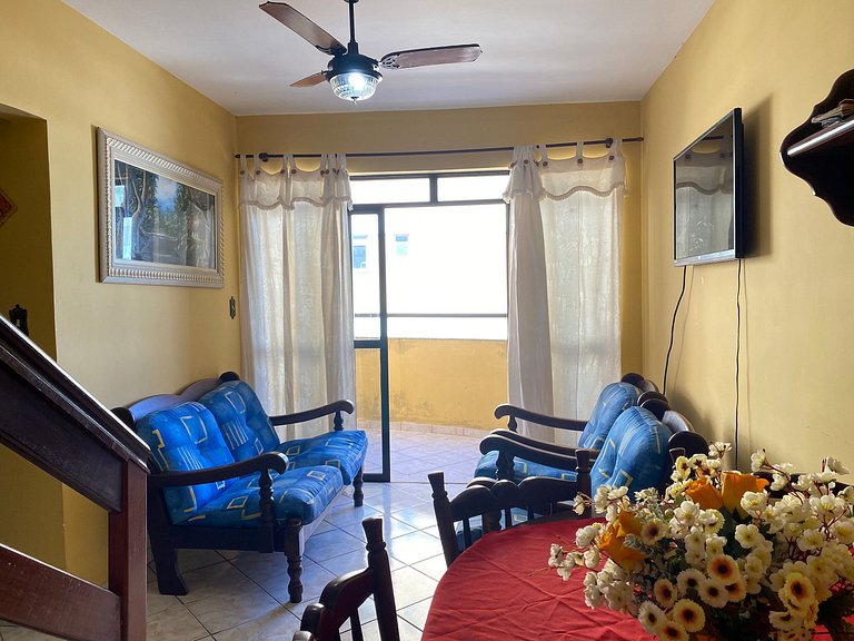 Cobertura duplex/Churrasqueira/AC na Prainha