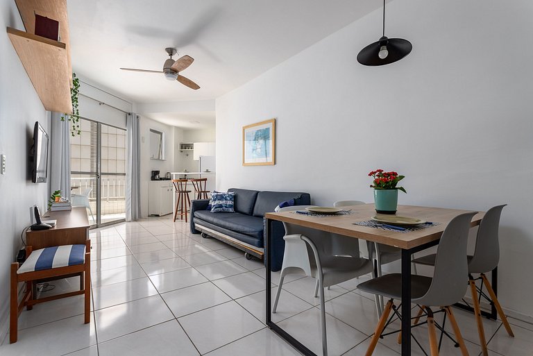 Apartamento en Barra con Vista al Mar y Piscina