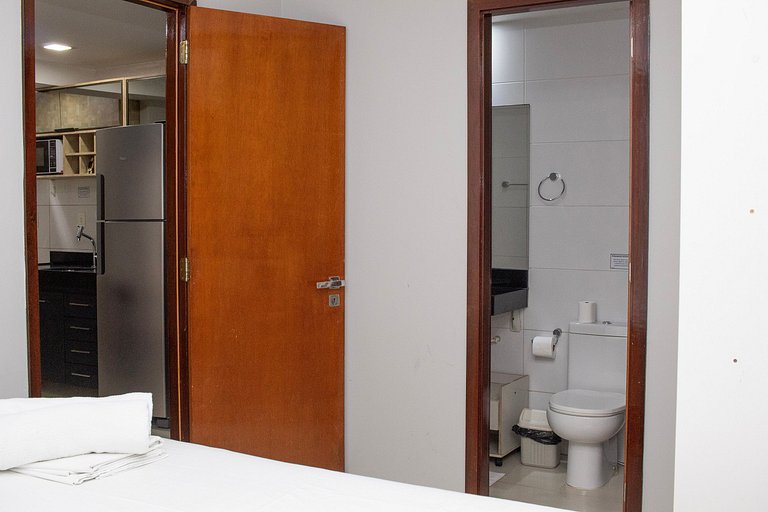 Apartamento novo à beira-mar em Tambaú com 2 suítes