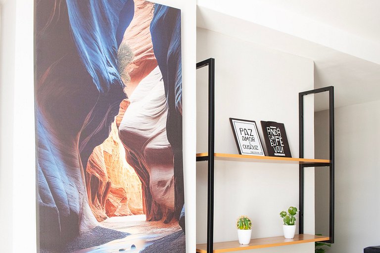 Apto Beira-Mar Tambaú • Varanda e Conforto