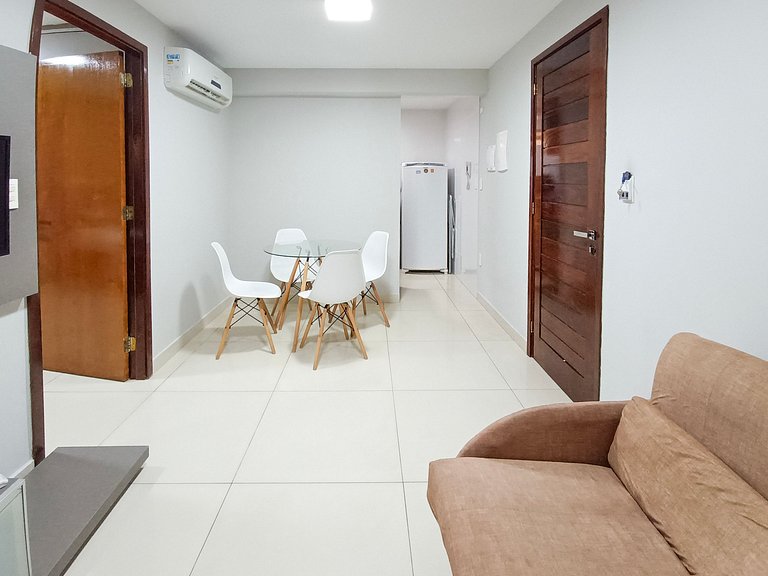 Apto com varanda a beira mar de Tambaú 111