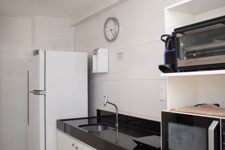 Excelente ap à beira-mar em Tambaú com varanda 304